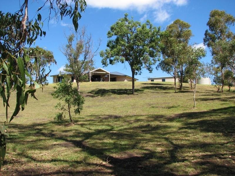 32 Pendoma Drive, Hodgson Vale QLD 4352
