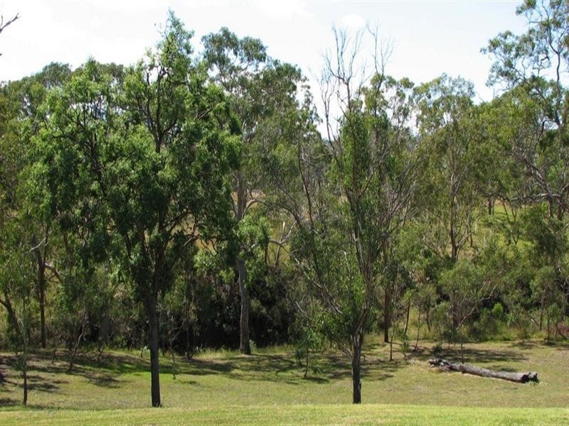 32 Pendoma Drive, Hodgson Vale QLD 4352