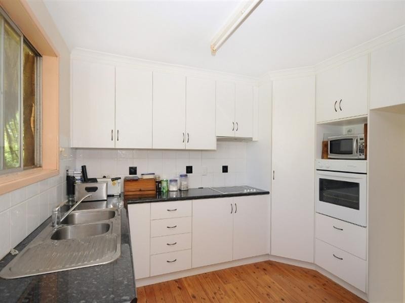 16 Messines Street, Harlaxton QLD 4350