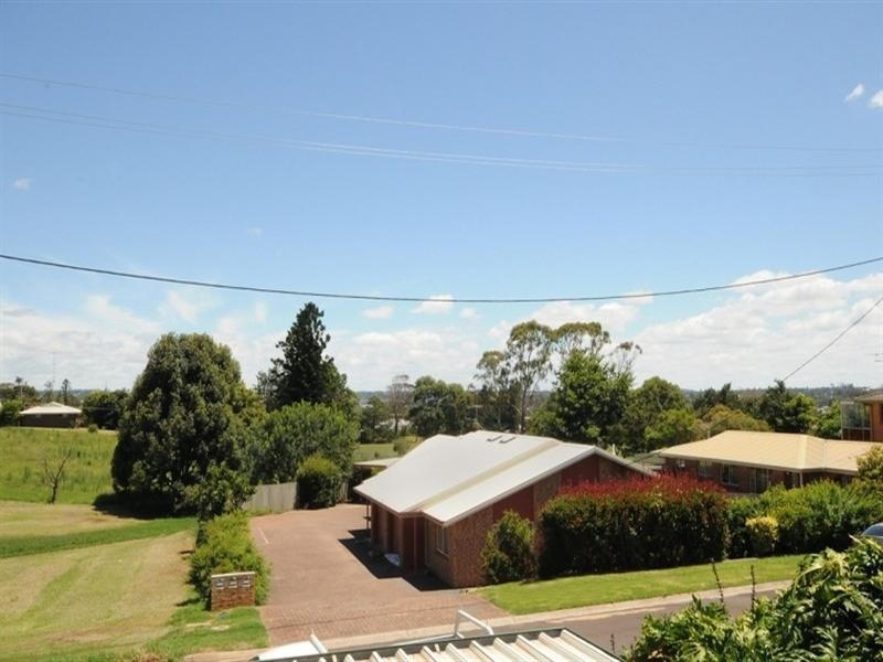 16 Messines Street, Harlaxton QLD 4350