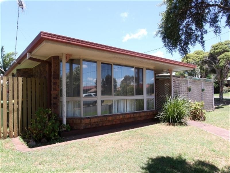 16 Hoffman Street, Kearneys Spring QLD 4350