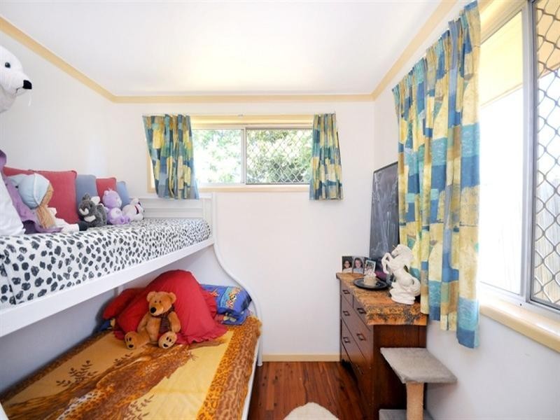 22 Claret Street, Wilsonton Heights QLD 4350