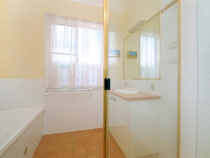 614 Hume Street, Middle Ridge QLD 4350