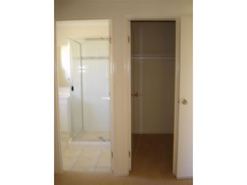 15 CUTTABURRA Crescent, Toowoomba QLD 4350