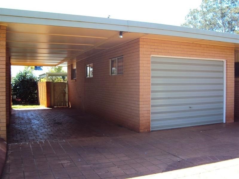 434 HUME Street, Middle Ridge QLD 4350