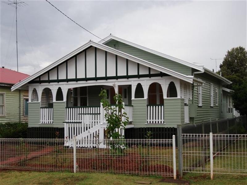 7 Eleanor Street, East Toowoomba QLD 4350