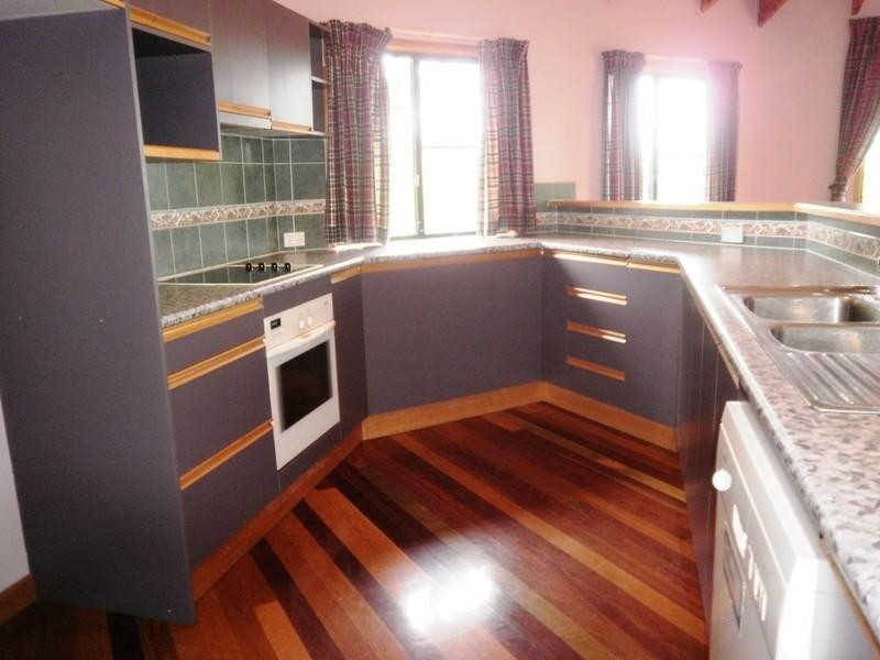 28A Murphys Creek Road, Blue Mountain Heights QLD 4350