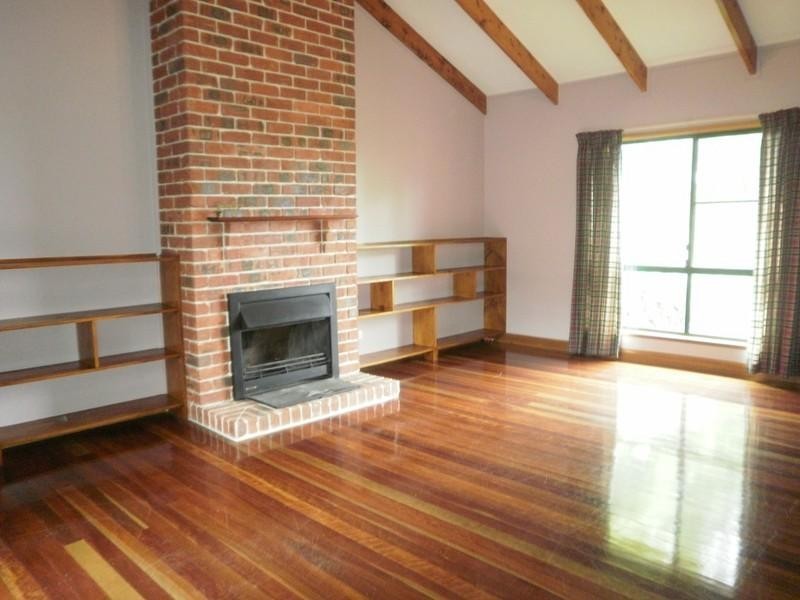 28A Murphys Creek Road, Blue Mountain Heights QLD 4350