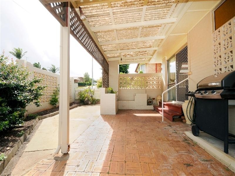 8 Koombarra Street, Harlaxton QLD 4350