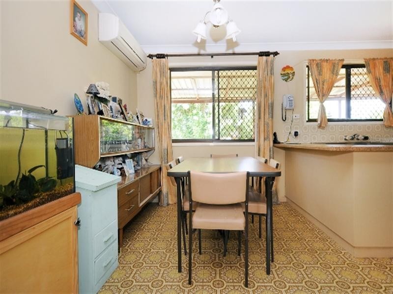 14 Elliott Street, Kearneys Spring QLD 4350