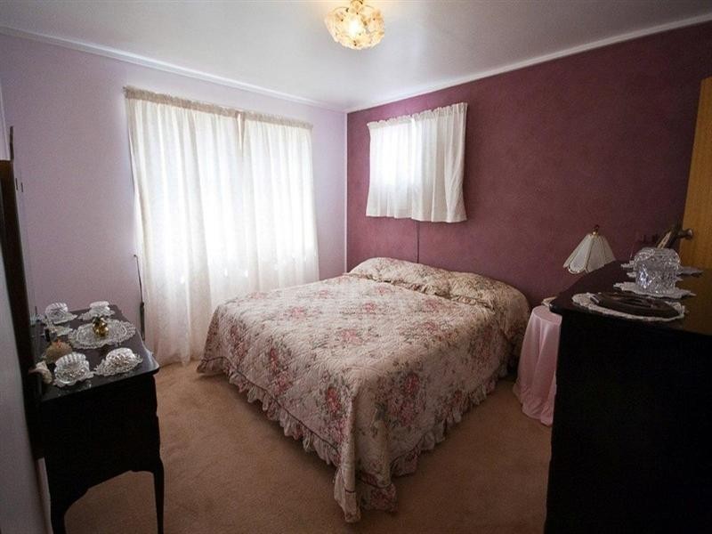 2 Jondaryan Street, Newtown QLD 4350