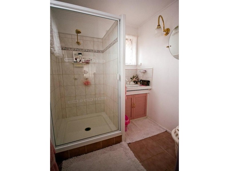 2 Jondaryan Street, Newtown QLD 4350