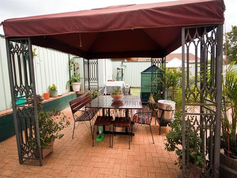 2 Jondaryan Street, Newtown QLD 4350