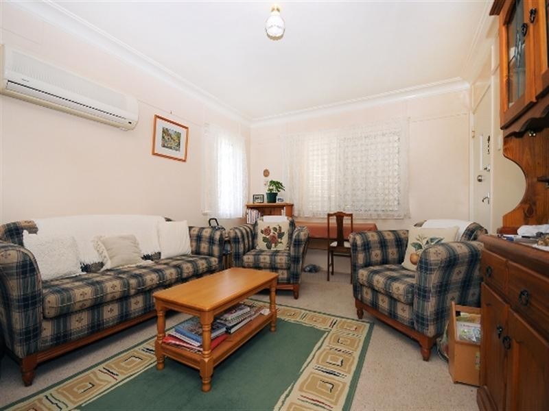 4 Kelly Street, Harlaxton QLD 4350