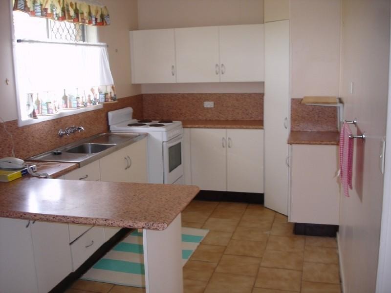 4/352A Bridge Street, Wilsonton QLD 4350