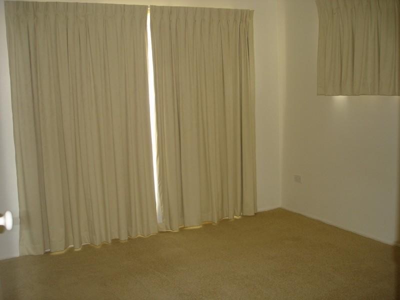 37 Belclaire Drive, Westbrook QLD 4350