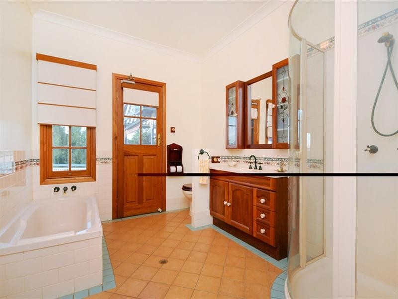 2A Maureen Court, Cotswold Hills QLD 4350