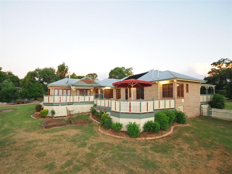 2A Maureen Court, Cotswold Hills QLD 4350