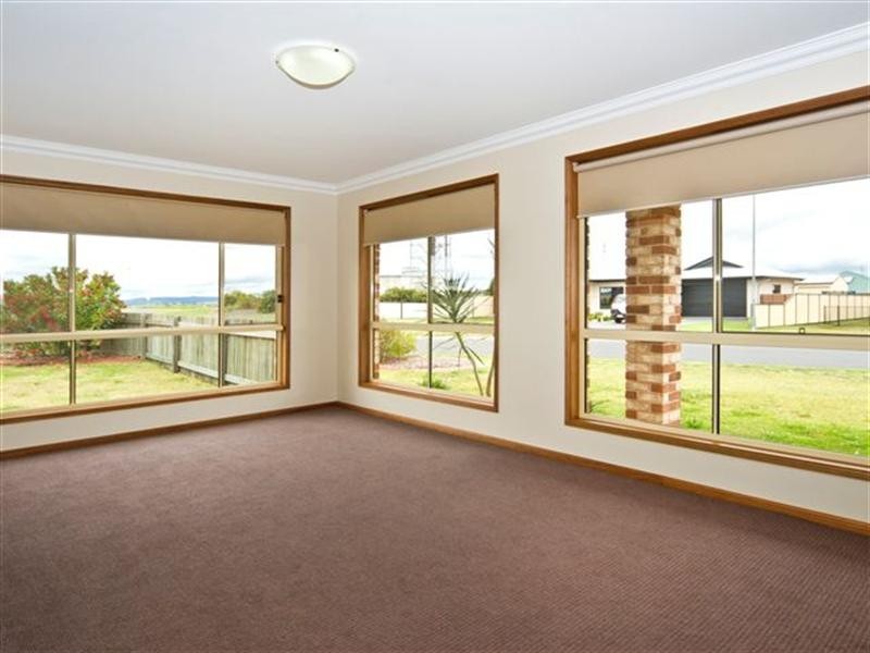 15 Wellington Street, Wyreema QLD 4352