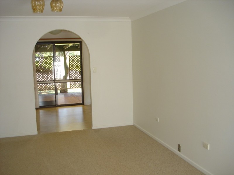 9 Ansett Court, Wilsonton QLD 4350
