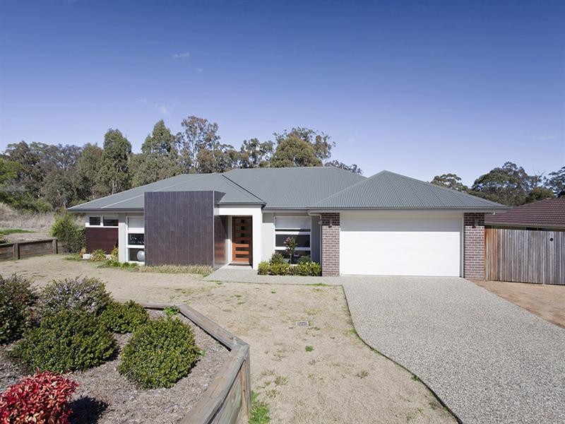 7 Geoffrey Way, Highfields QLD 4352