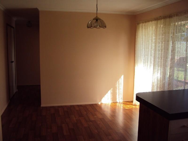 15 Seppelt Street, Wilsonton QLD 4350