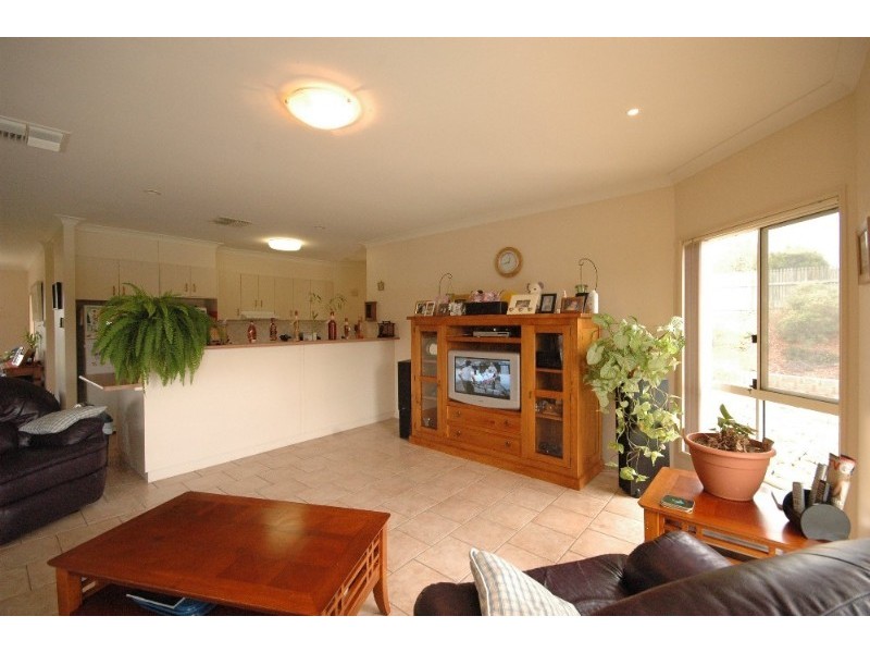 34 Bedwell Street, Cranley QLD 4350