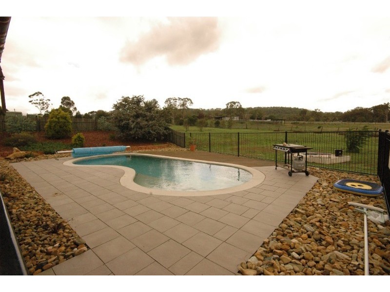 34 Bedwell Street, Cranley QLD 4350