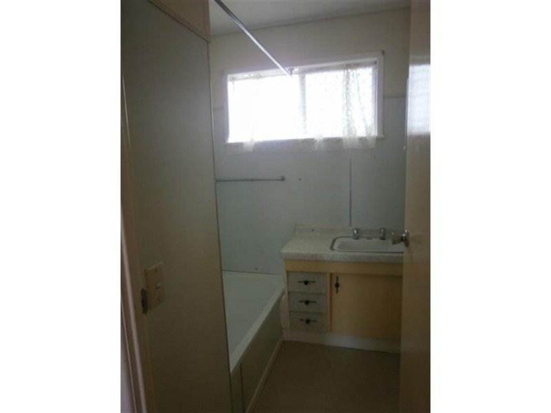 2/81 Mort Street, North Toowoomba QLD 4350
