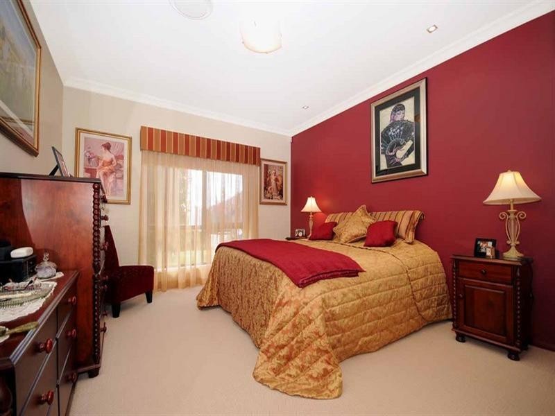 20 Barton Street, Middle Ridge QLD 4350