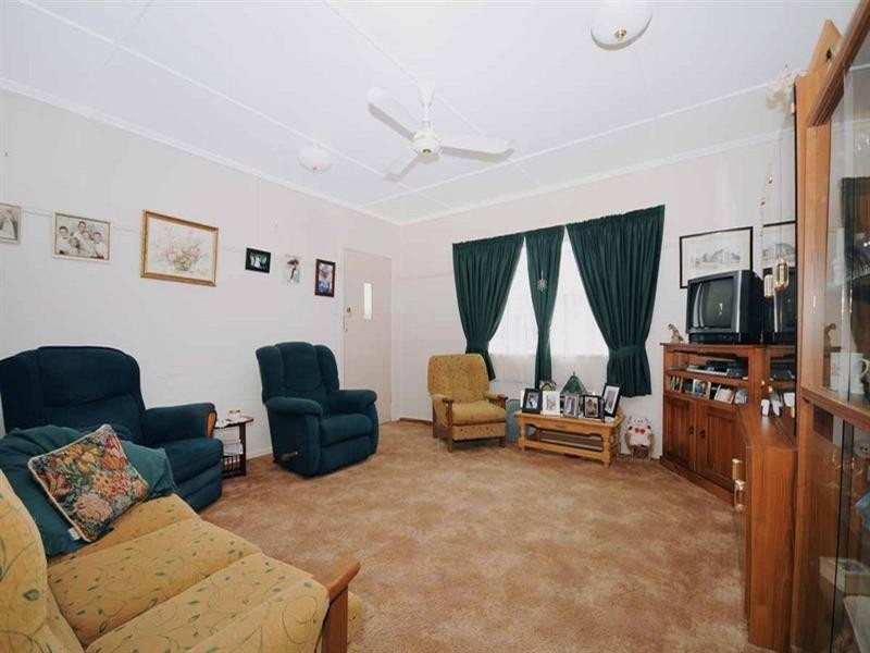 19 Merritt Street, Harristown QLD 4350