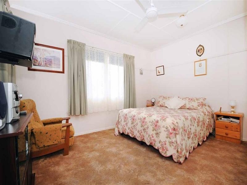 19 Merritt Street, Harristown QLD 4350