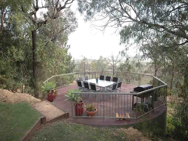 317 Beauaraba Road, Linthorpe QLD 4356