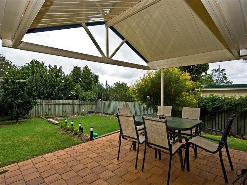 25 Jellicoe Street, Mount Lofty QLD 4350