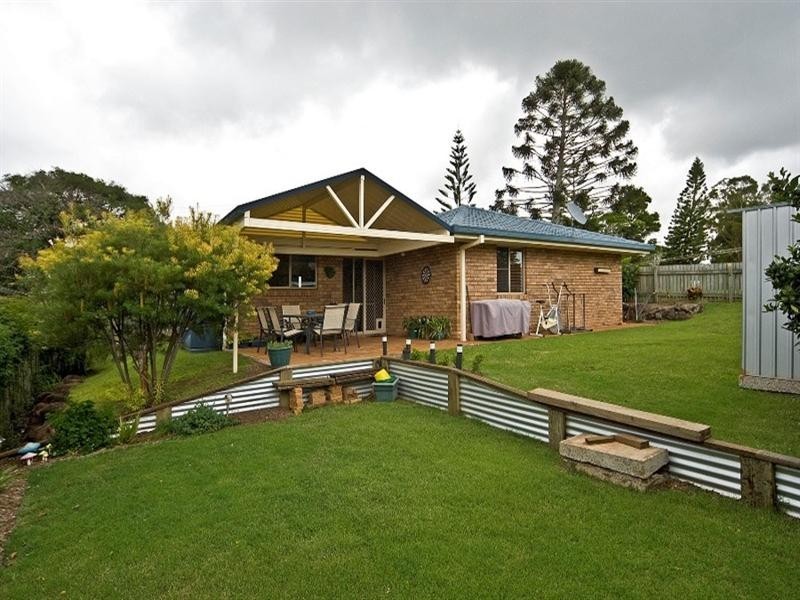 25 Jellicoe Street, Mount Lofty QLD 4350