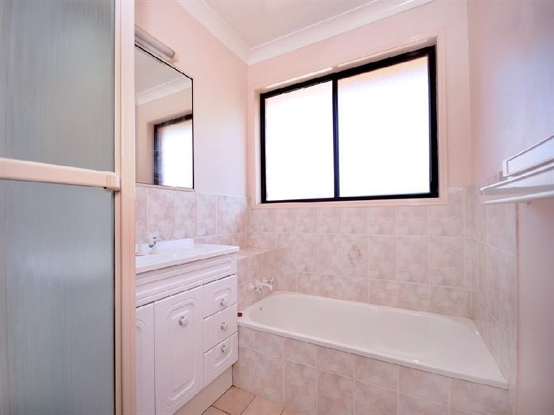 8/21 Herries Street, East Toowoomba QLD 4350