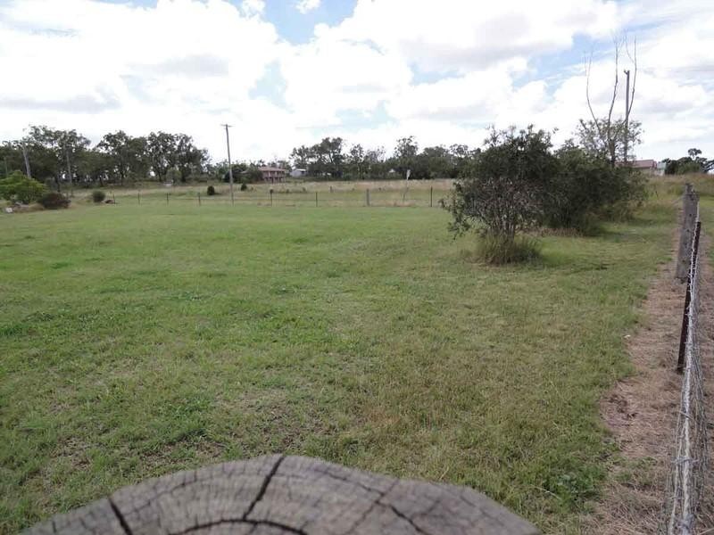 2 John Street, Southbrook QLD 4363