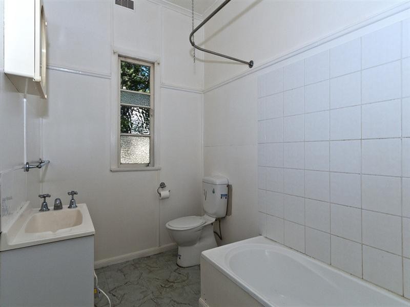 15 Ramsay Street, South Toowoomba QLD 4350