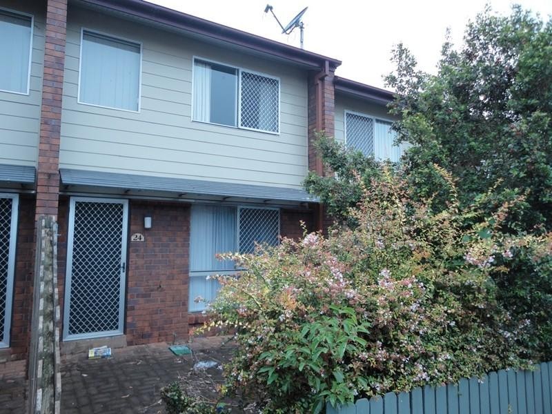 24/6 O’Brien Street, Harlaxton QLD 4350