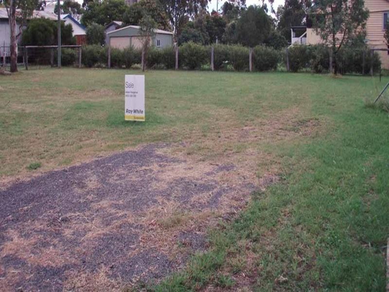 4a Lucy Street, Cambooya QLD 4358