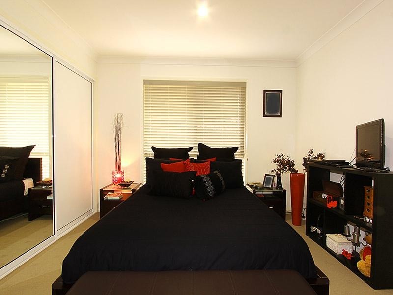 1 Neiwand Street, Kearneys Spring QLD 4350
