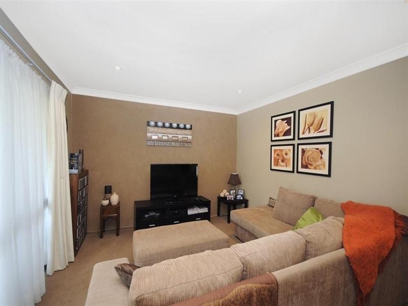 25 Sardon Street, Centenary Heights QLD 4350