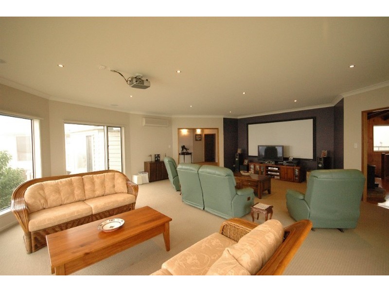 21 Bradys Road, Highfields QLD 4352