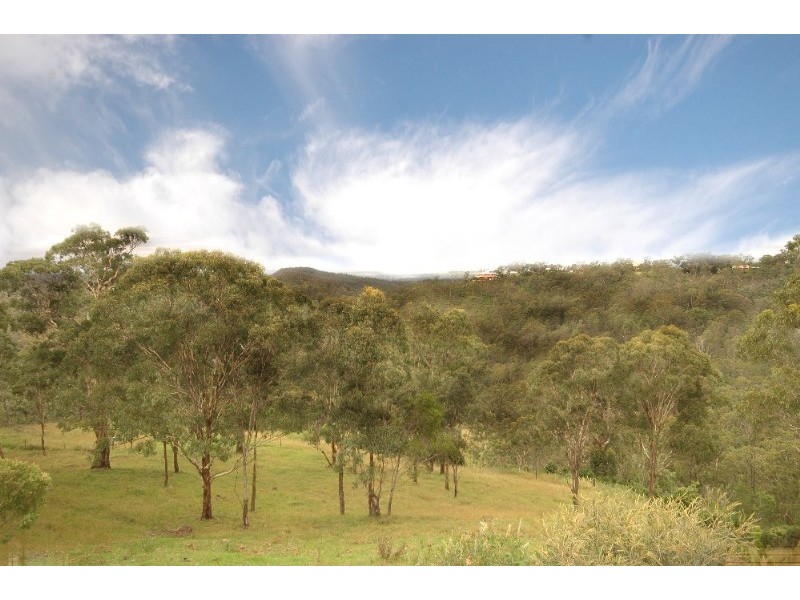 21 Bradys Road, Highfields QLD 4352