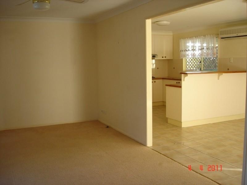 27 Granada Drive, Highfields QLD 4352