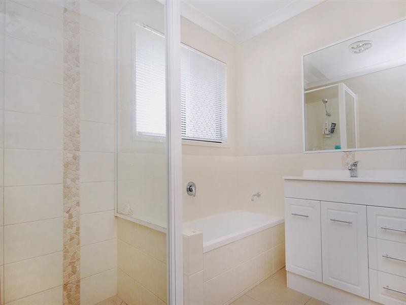 271 Jones Road, Withcott QLD 4352
