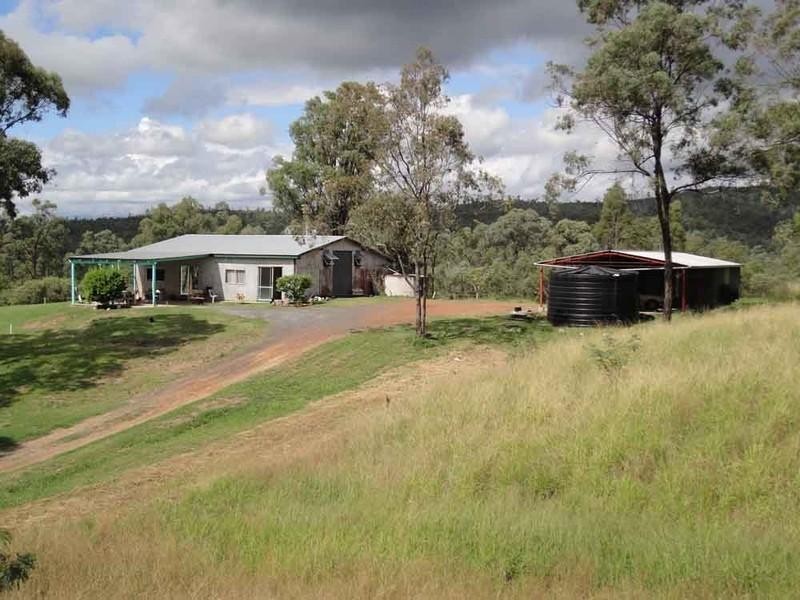 271 Jones Road, Withcott QLD 4352
