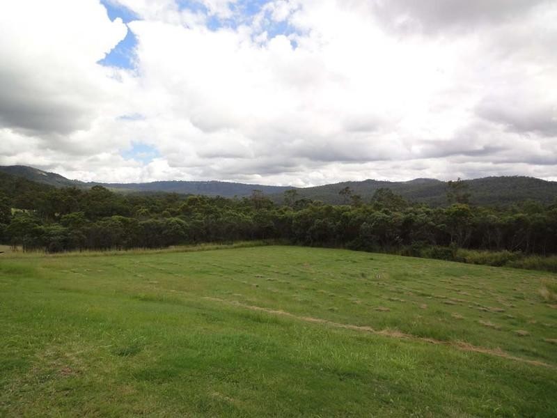 271 Jones Road, Withcott QLD 4352