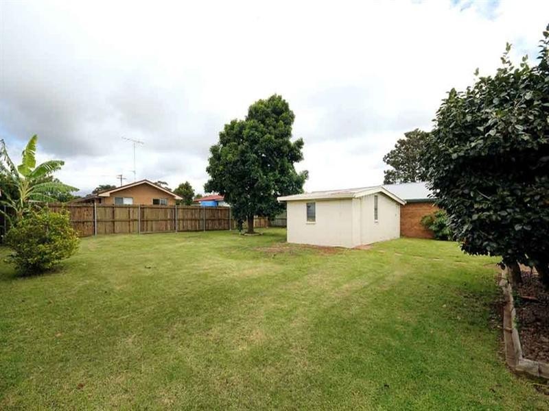 16 Tomkinson Street, Wilsonton QLD 4350