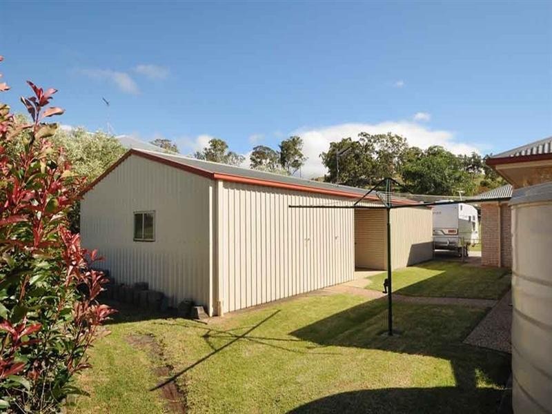 2 Fairview Rise, Gowrie Junction QLD 4352